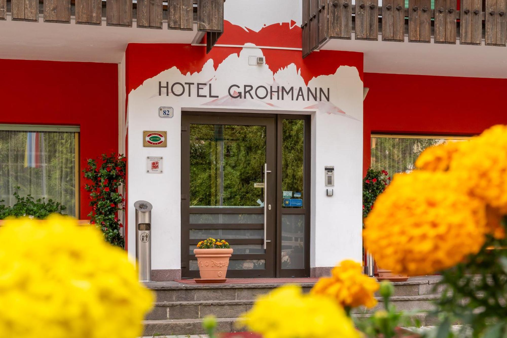 Hotel Grohmann Кампителло-ди-Фасса Экстерьер фото